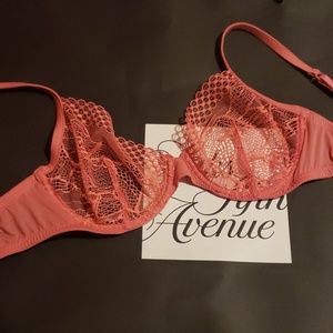 Pink La Perla bra